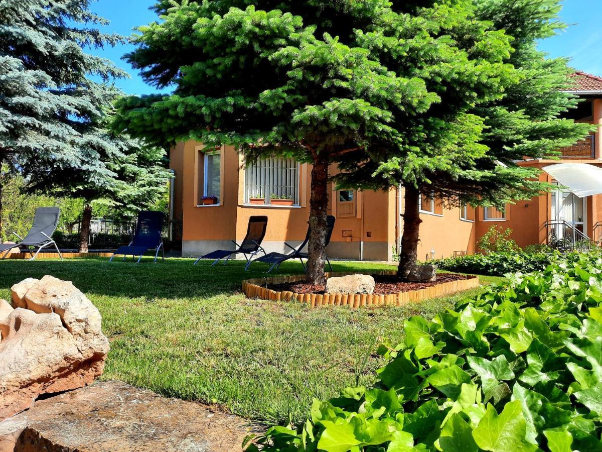 Harmónia Vendégház Balatonalmádi Extérieur photo