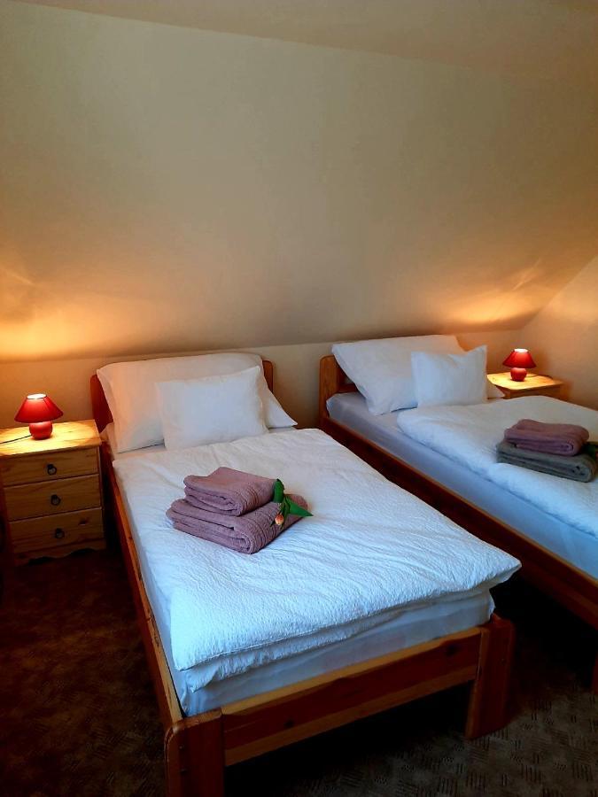 Harmónia Vendégház Balatonalmádi Extérieur photo